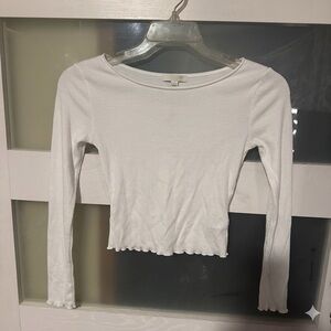 White Long-Sleeve Ribbed Crop Top - Women